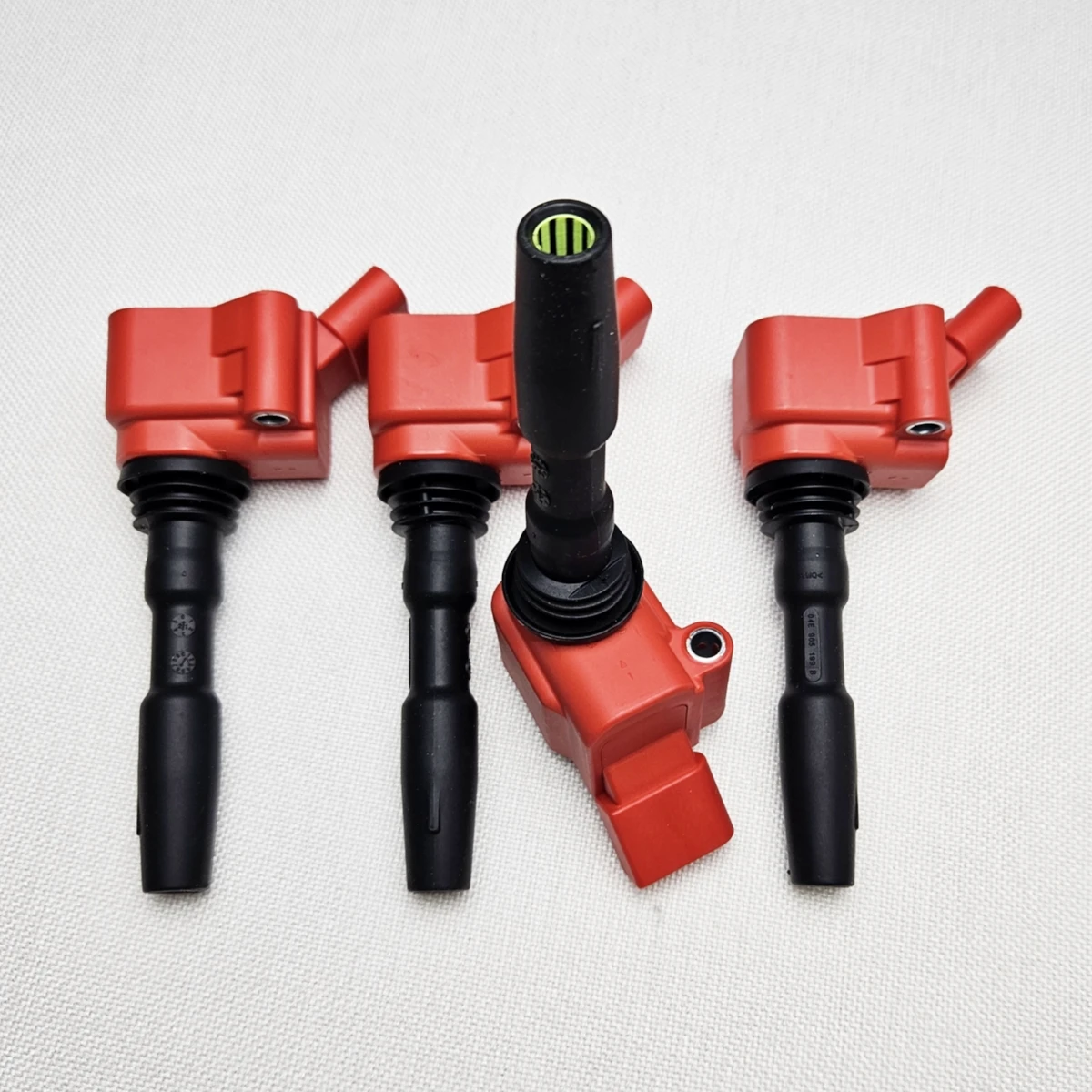 NEW GENUINE 4pcs Ignition Coil EA211 04E 905 110 B 04E905110L 04E905110 For VW Golf Jetta Polo 6R A3 Skoda Seat