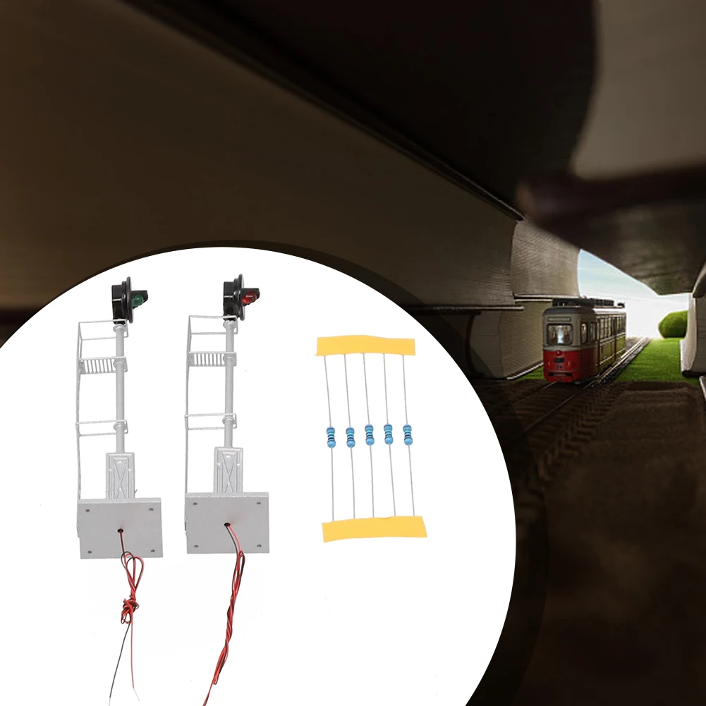 HO Scale Two-Light Searchlight Signal with Red Green LEDs for Model Train Layouts 3V DC Only Steel Material Construction