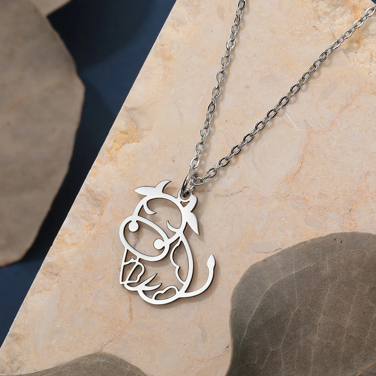 Kinitial Schöne Tier Kuh Anhänger Halskette Für Frauen Edelstahl Schmuck Cartoon Halskette Geschenk