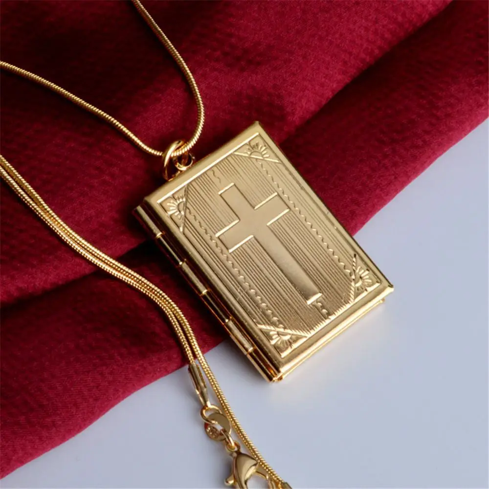 Fashion Gifts Pciture Frame Cross Bible Box Pendant Christian Chains Necklace Jewelry Clothing Accessories