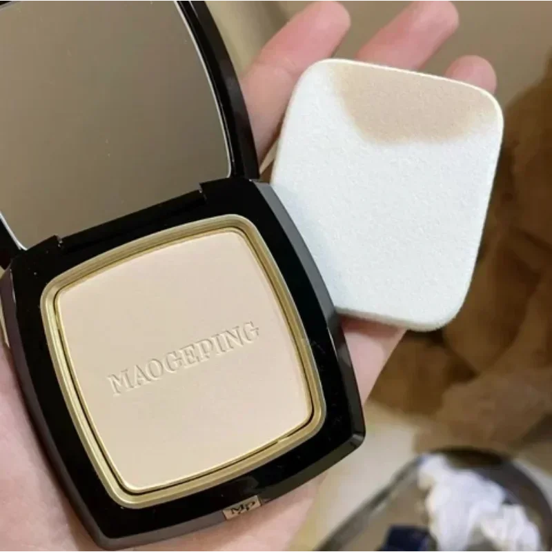 Maogeping Golden Makeup Pressed Powder High Quality  Long-lasting Concealer Full CoverageSetting Powder Beauty Makeup Cosmetics
