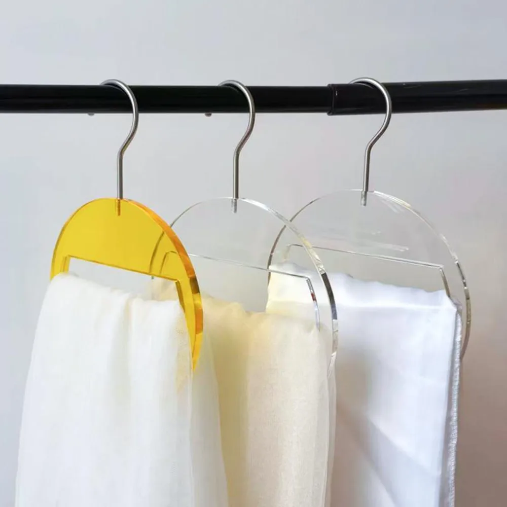 2 Stück Klare Acryl-Hängeständer für Stoffe, Transparenter Schalhalter für Kaschmir, Textilien & Kleidung, mit individuellem Logo – Detail 3