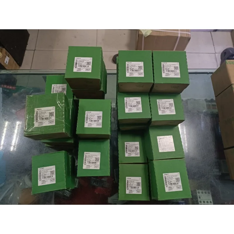 Relé térmico Schneider LRD para aplicação de alta temperatura LRD01 2 3 4 5 06 07 08 10 12 14 16 21 2 32 35C Novo original