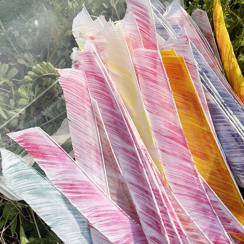 18PCs /Lot Archery Feathers Fletches Full Length No Cut Real Turkey Feather Arrow Fletchings Color Ink Pattern