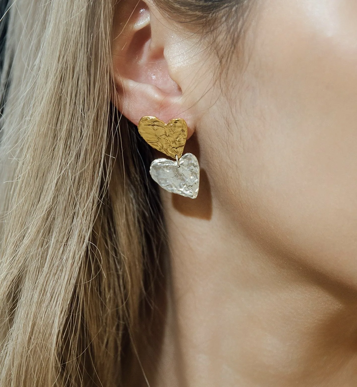 Brass With 18K Gold 2 Tone Heart Earrings Women Jewelry Punk Party T Show Gown Runway Korean Japan INS