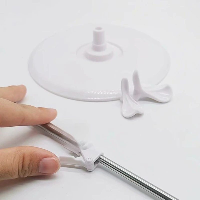 The New Hot-selling Adjustable Height Doll Stand White Plastic Display Stand Simplicity Versatile Compact and Portable