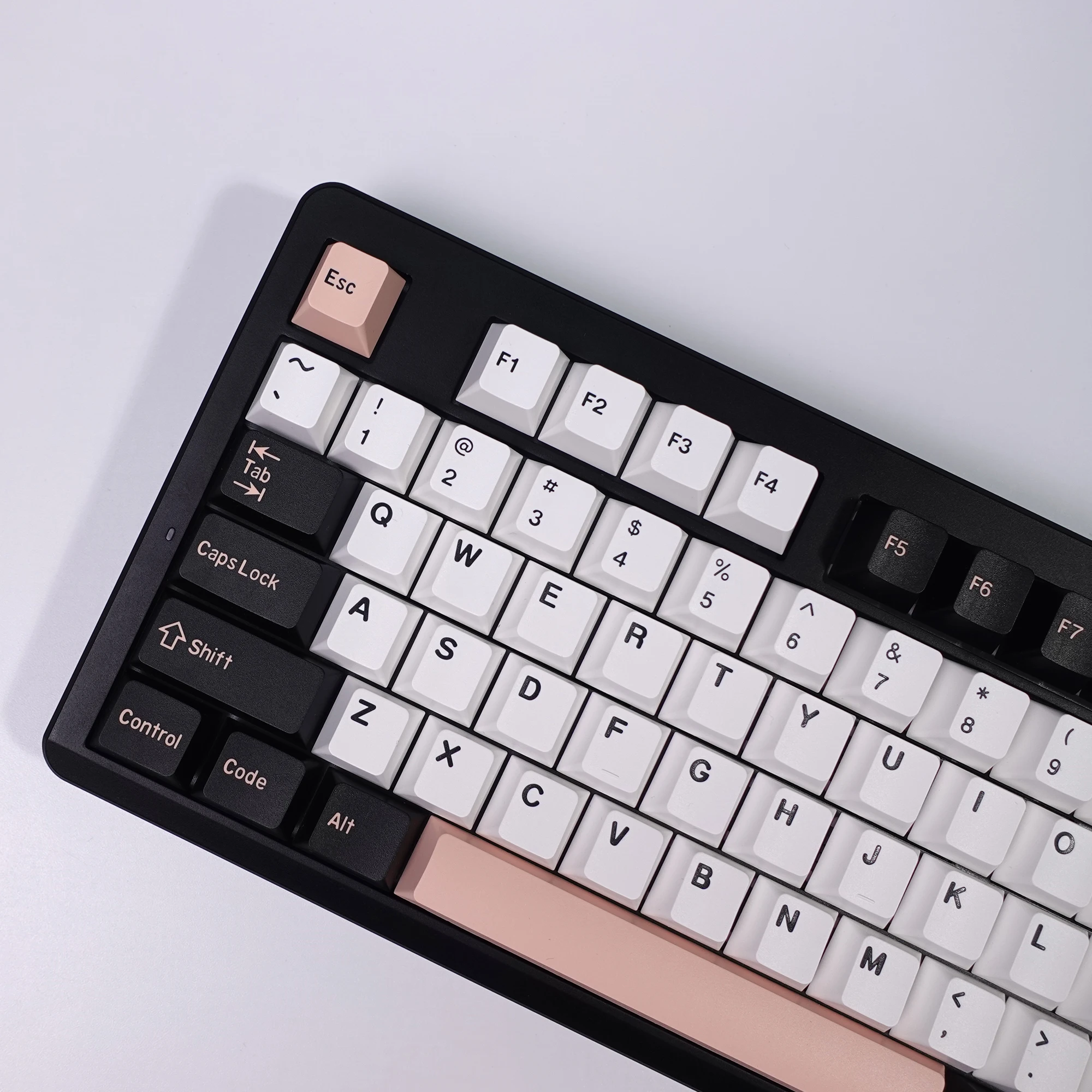 KBDiy GMK أوليفيا Keycap الكرز الشخصي لقطة مزدوجة PBT ISO 7u أغطية المفاتيح لمجموعة لوحة المفاتيح الميكانيكية MX التبديل غطاء مفتاح الألعاب الرجعية