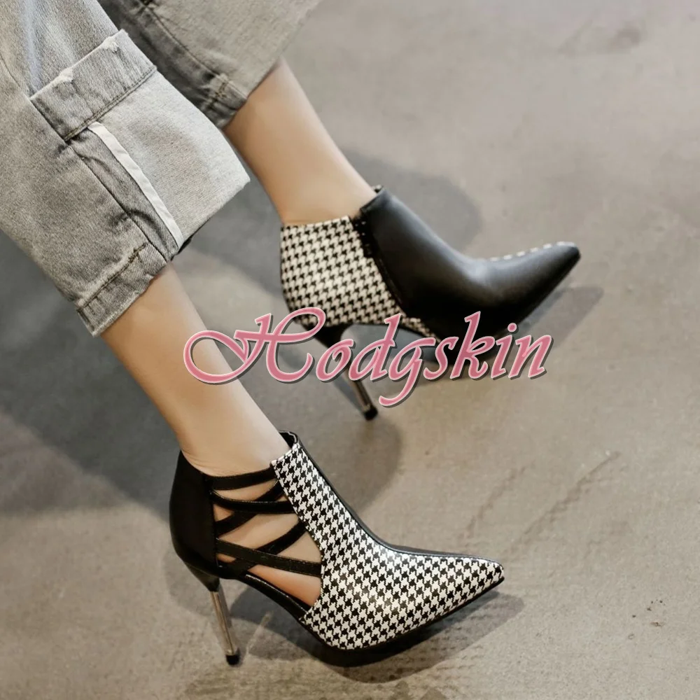 Straps Hollow Leather Ankle Boots Pointy Toe Metal Heels Side Zipper Women Dress Shoes Patchwork Spring Party Dress Short Boots