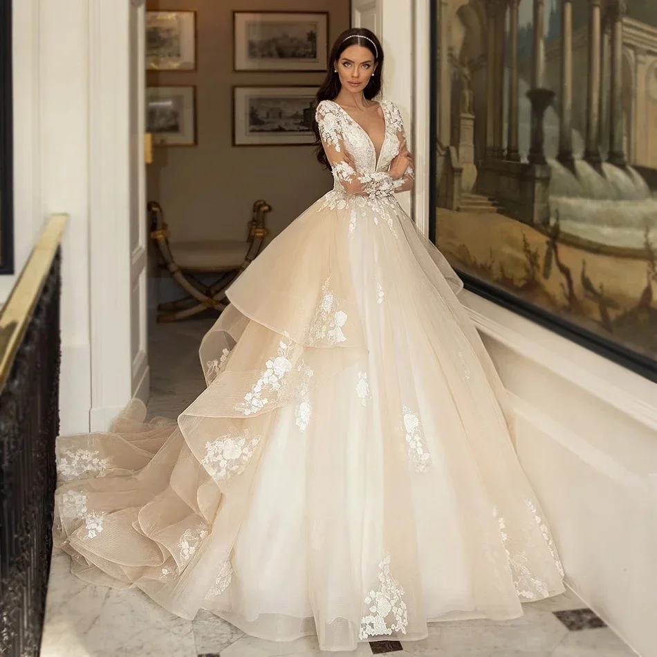 Elegant Champagne Wedding Dress 2026 Long-Sleeved V-Neck Beaded 3d Applique Princess Bride Bridal Gown Vestidos