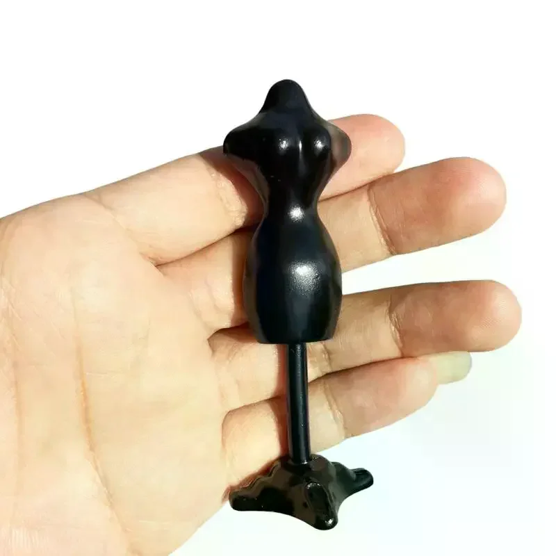 1:12 Miniaturowy stojak na manekin do domku dla lalek, akcesoria meblowe do dekoracji domku dla lalek, zabawki do zabawy w udawanie dla dzieci, prezent