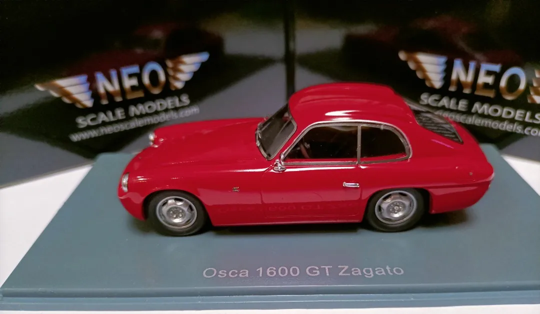 Neo 1:43 Osca 1600 GT Zagato Red Vintage Car Simulation Limited Edition Resin Metal Static Car Model Toy Gift