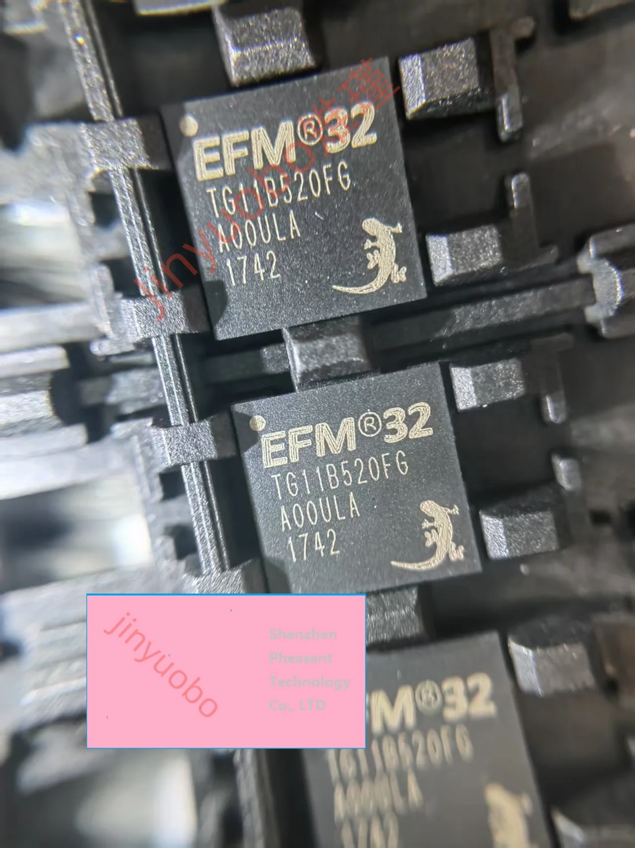 

1PCS EFM32TG11B520FG 1.8V to 3.8V 48MHz 32KB FLASH 128KB Brown-out QFN patch installation