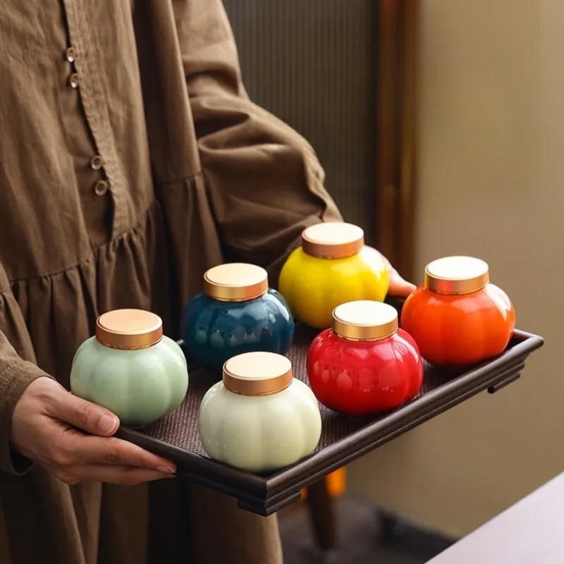 

Modern Lantern Pumpkin-shaped Ceramic Tea Caddy Minimalist Spice Pill Storage Jar with Alloy Lid Sealed Moisture-proof Container