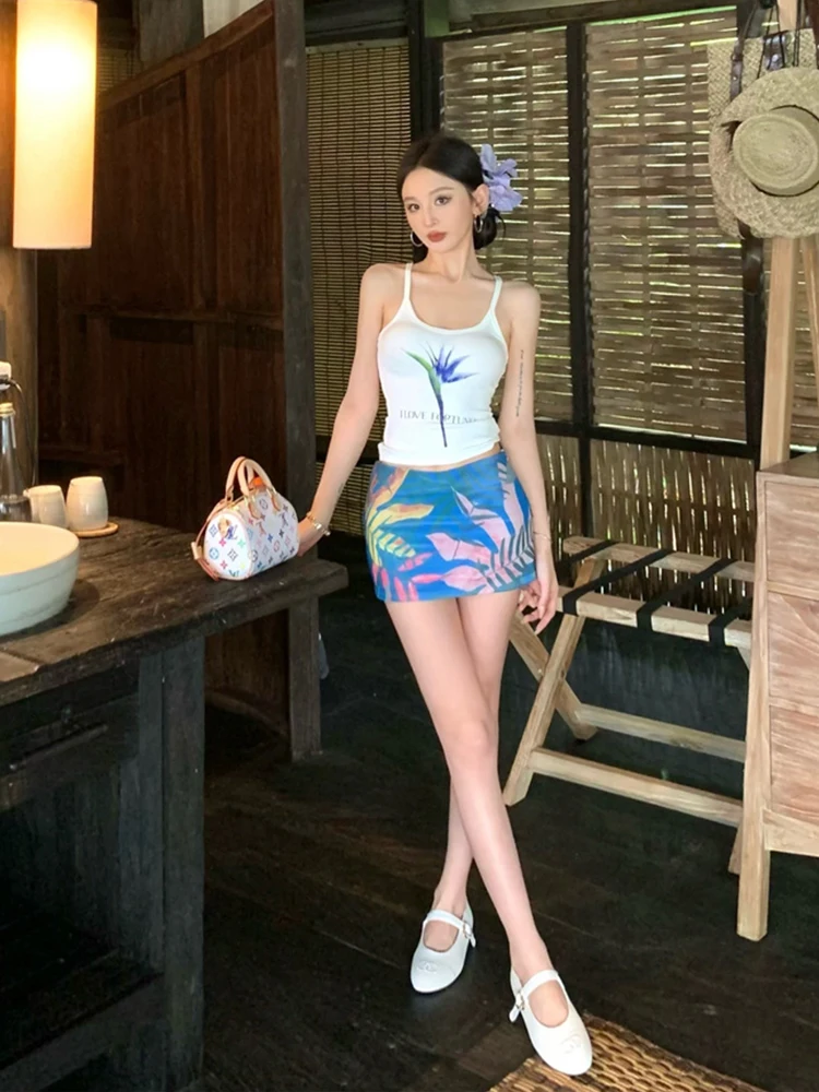 BEARUN Chic Floral Prints White Strap Vest Women Beach Holiday Loose Waist orts Two Piece Set Young Modern Spring Collection