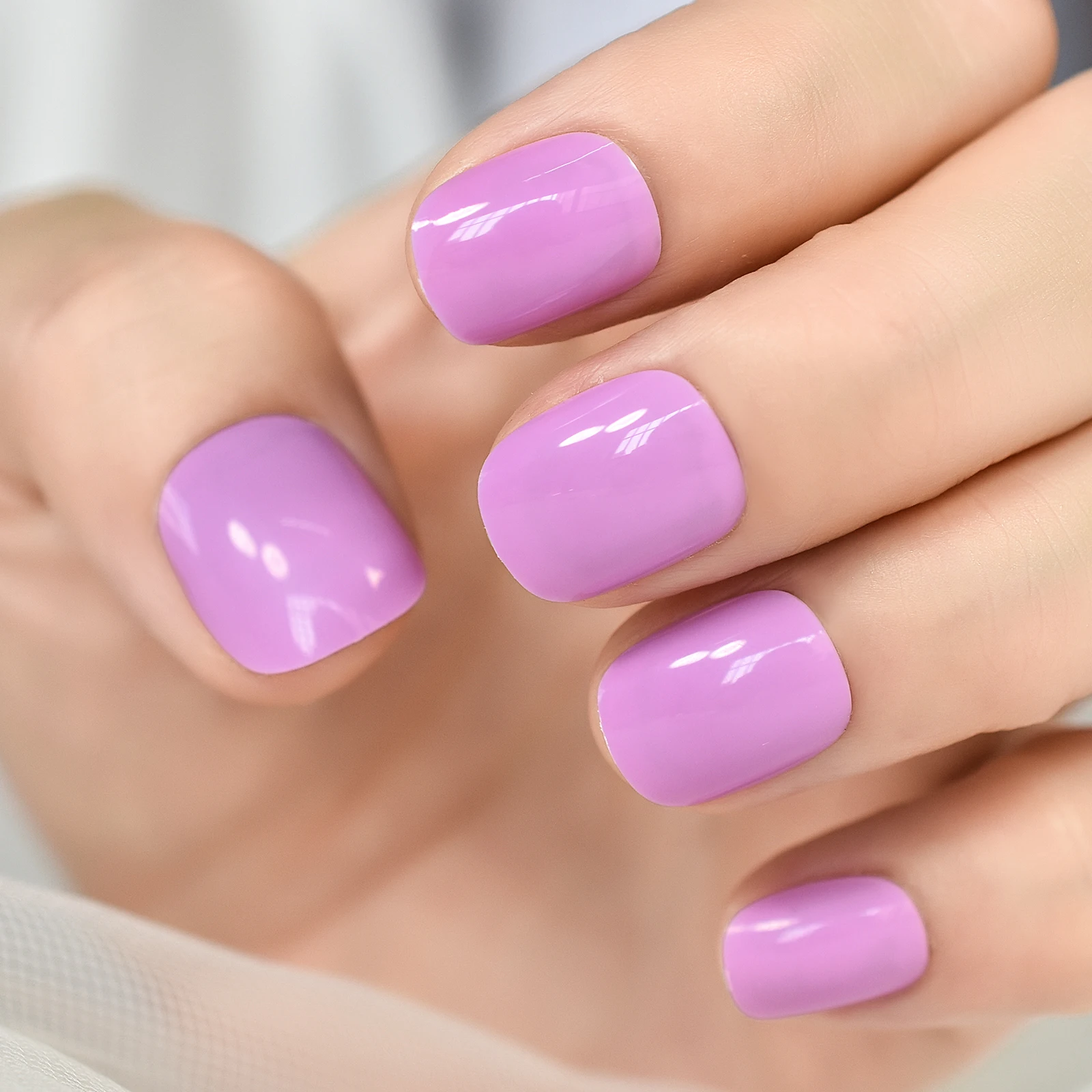 Stampa rotonda corta lucida sulle unghie Manicure artificiale Stick riutilizzabile su unghie finte Punte per nail art in acrilico falso rosa viola