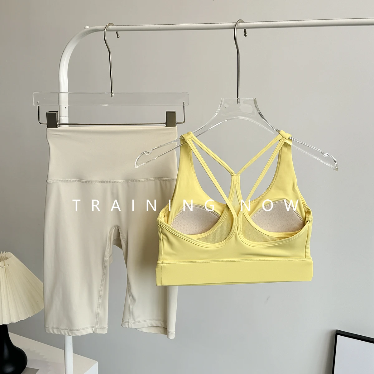 

Высококачественный спортивный костюм для женщин, летний цельный противоударный бюстгальтер для бега, модный быстросохнущий костюм для фитнеса и йоги