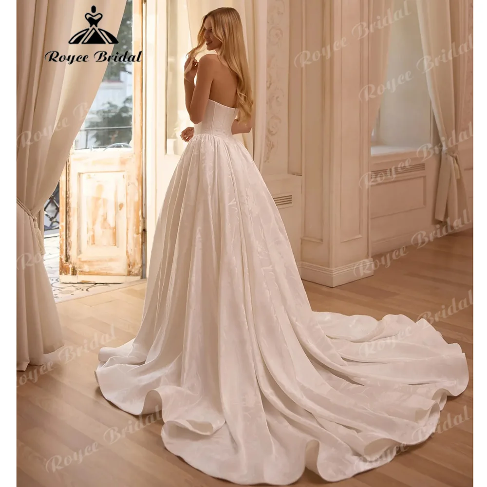 Strapless Jacquard Satin Ball Gown Wedding Dress Structured Corset Bodice Vintage Chapel Train Minimalist Bridal Gown Customized