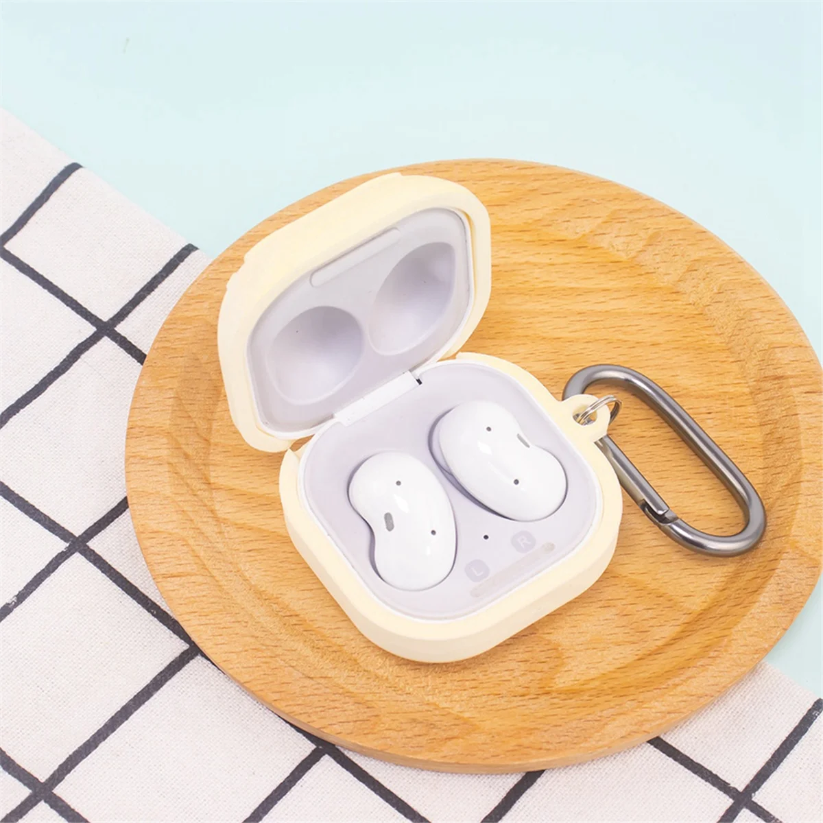 SWXF Suitable for Galaxy Buds FE/Live/Pro/2 Bluetooth Headphone Protective Cover Cartoon Retro Tape
