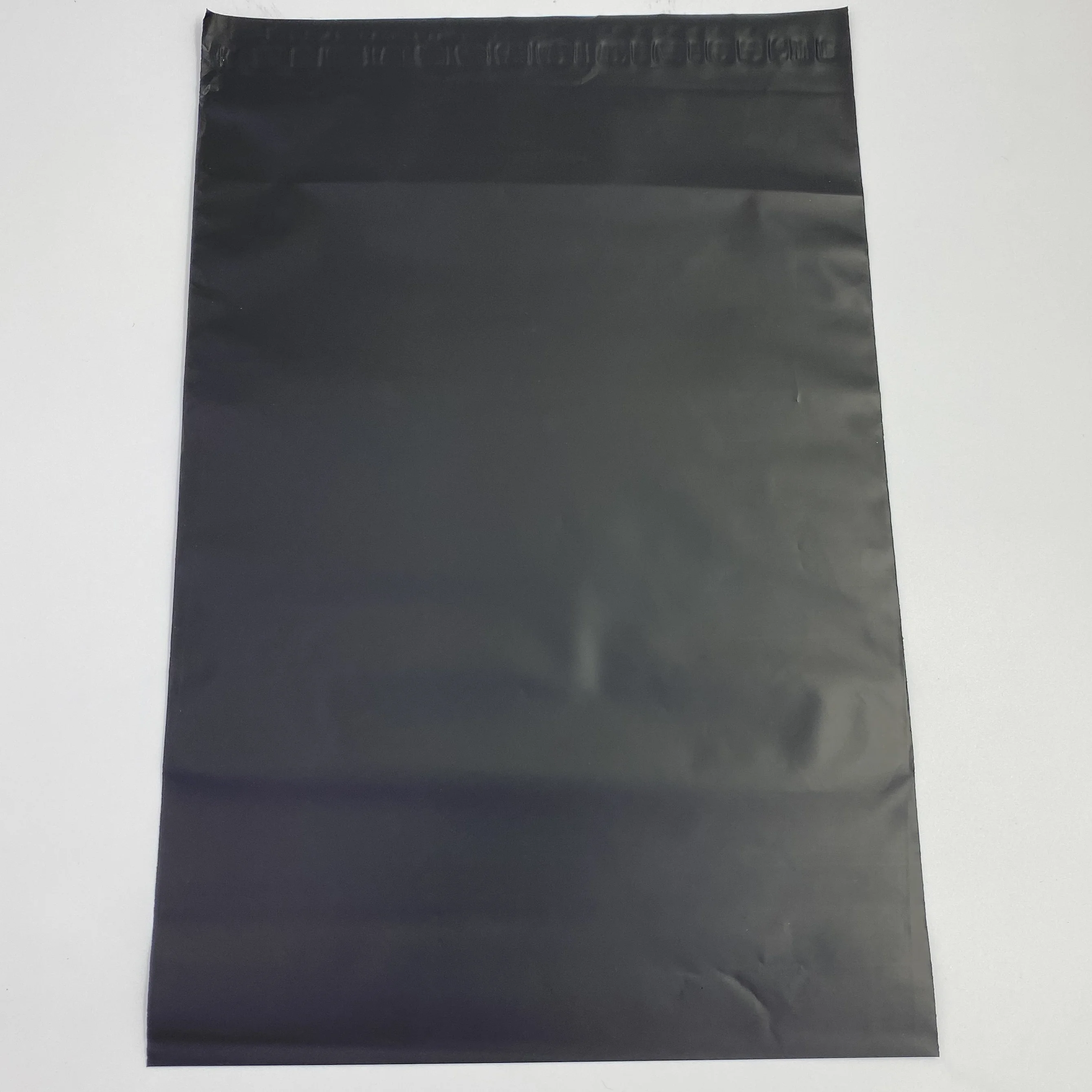 100pcs Custom Printed Matte Finish Black Shipping Bags With Logo Plastic Mail Poly Mailers Gift Package Mailing Bags for Clothes