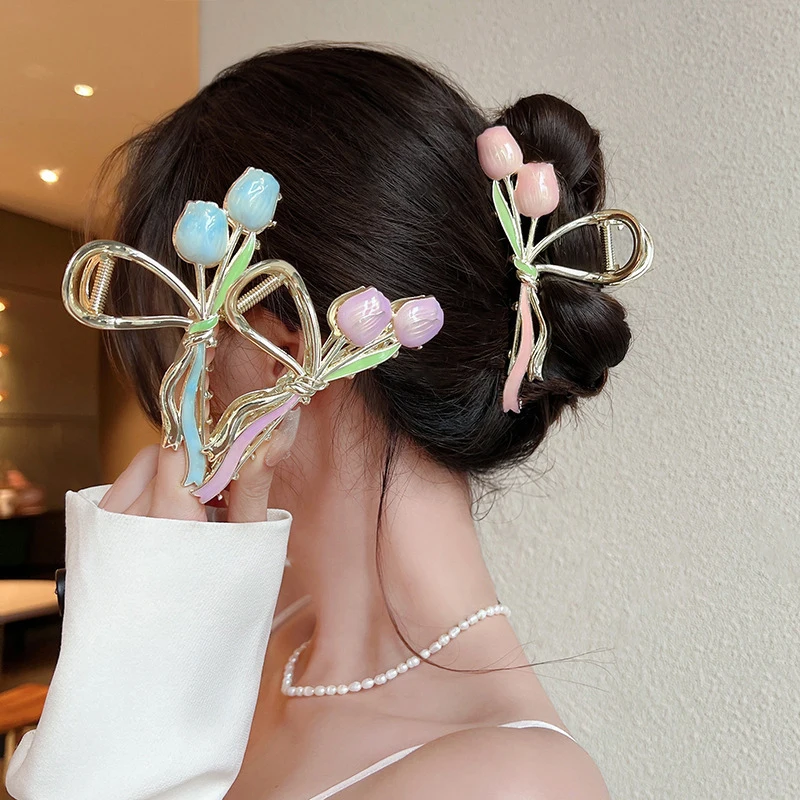 Tulip Flower Hair Clip Back Head Grab Clip For Woman Fashion Ponytail Fixed Hairpins Simple Oversize Shark Clip Hair Accessories
