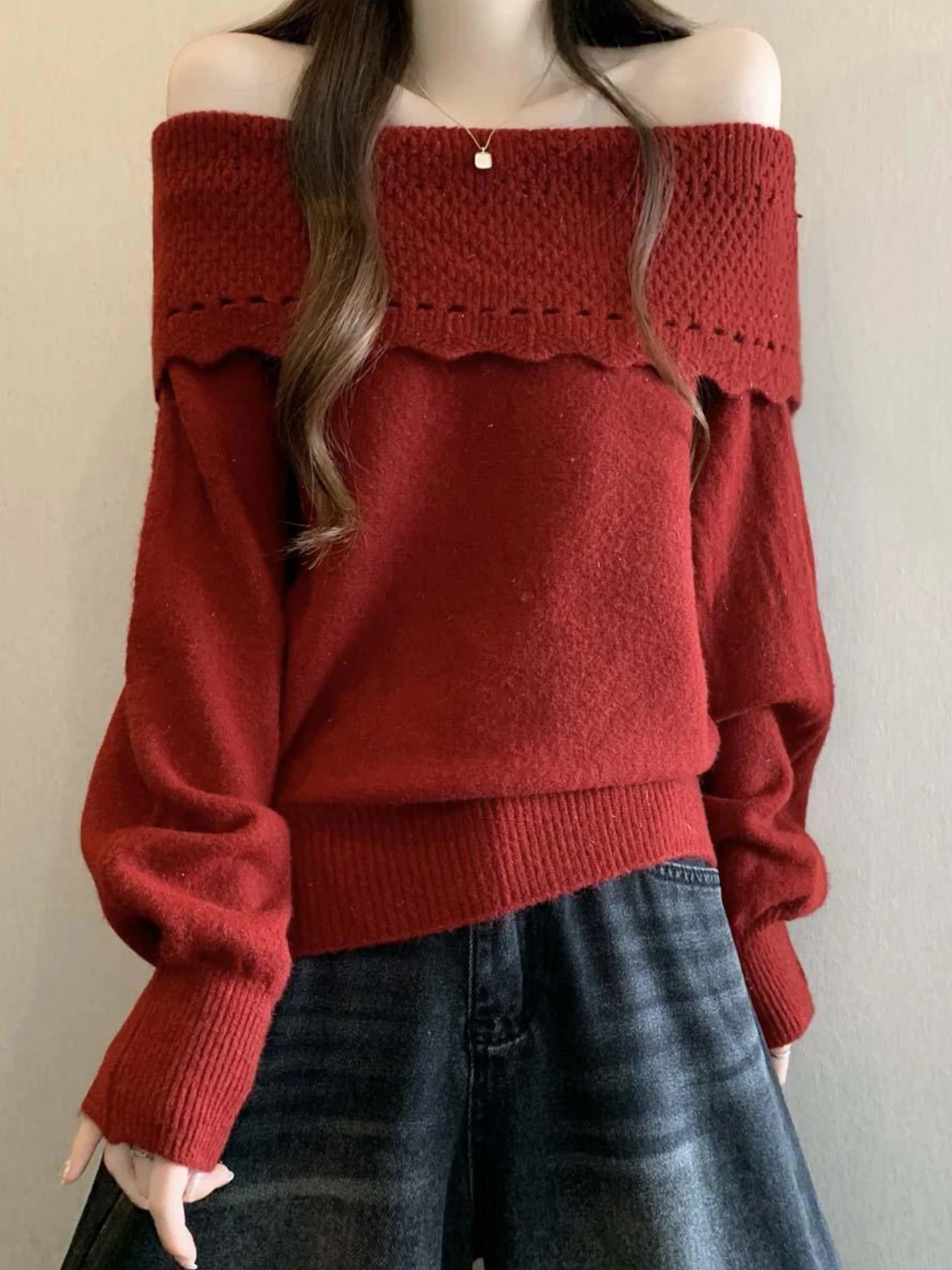 

Красный вязаный свитер на одно плечо, осенне-зимний, больших размеров, женский, приталенный, базовый, уникальный, красивый, для повседневной носки, с длинным рукавом