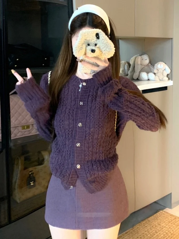 

Autumn Winter Knitted Long Sleeve round Neck Sweater Women's Fashionable Versatile Single Button Design Korean Style Breathable