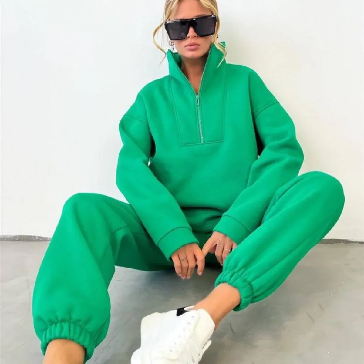 Women Pant Sets Zipper Splice Stand Collar Tops Two Piece Sets Matching Sets Tracksuit Straight Long Pants Set Y2k Elastic Waist