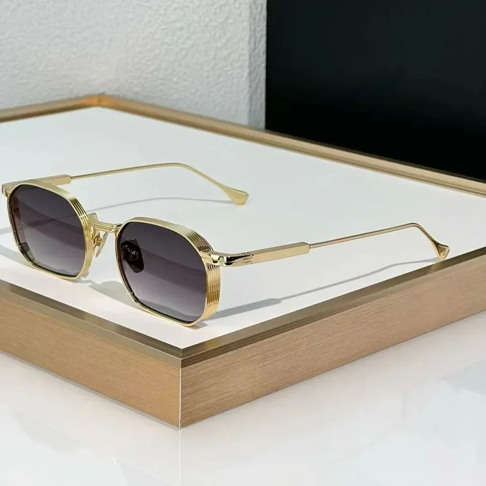 

Fashion Sunglasses For Women and Men SAMUEL Style Anti-Ultraviolet Retro Plate Full Frame Special design Glasses Random Box