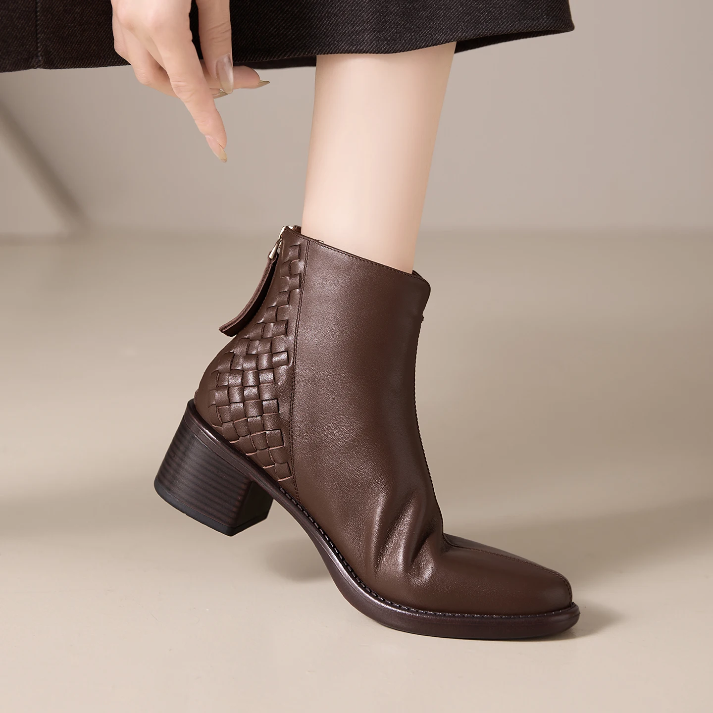 

Handmade Genuine Leather women's Ankle boots woven texture Pointy Toe Modern Booties Women pumps Elegant High Heels Premium
