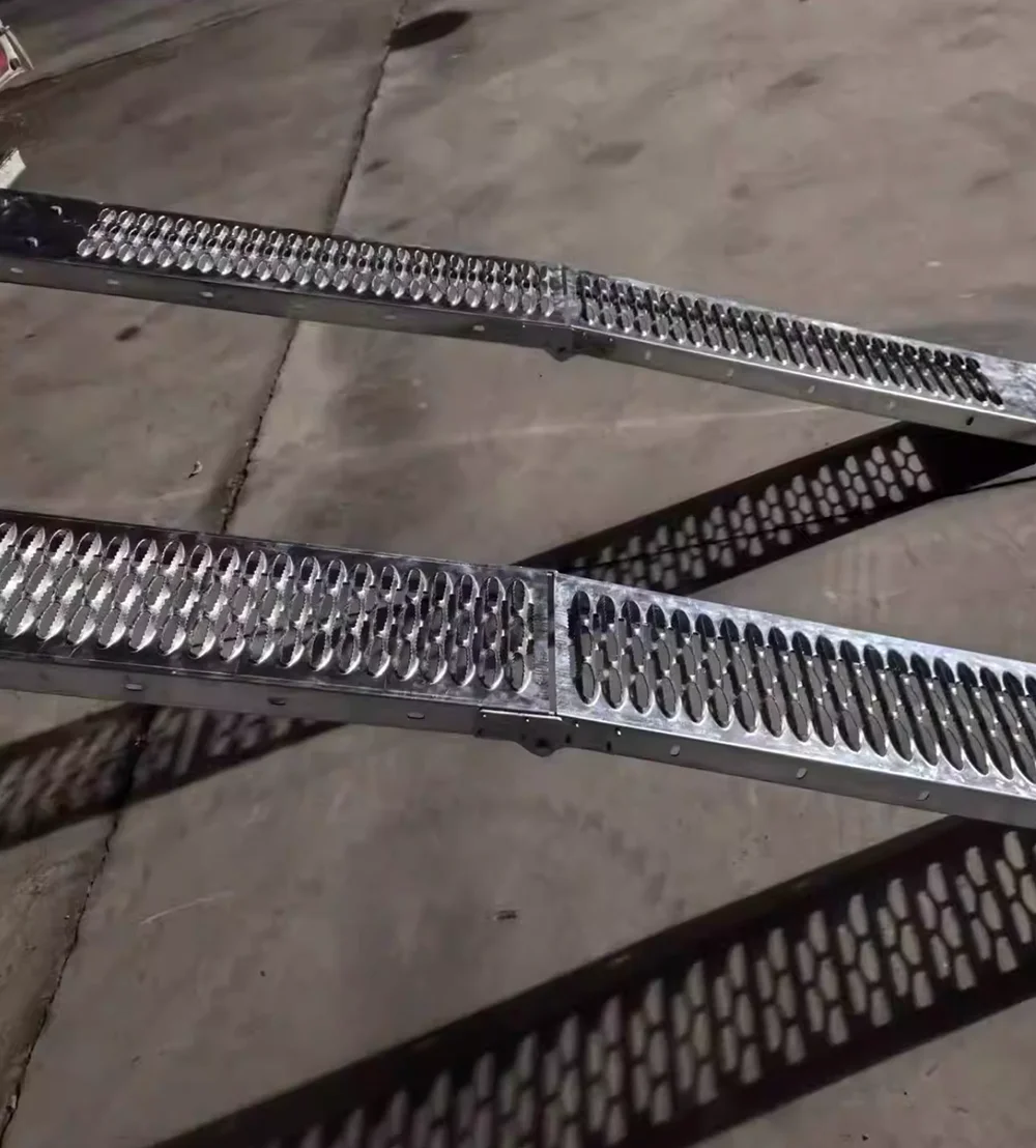 إطار سلم متخصص لسهولة التشغيل والإيقاف، وقدرة تحمل قوية للغاية لجزازة العشب #3