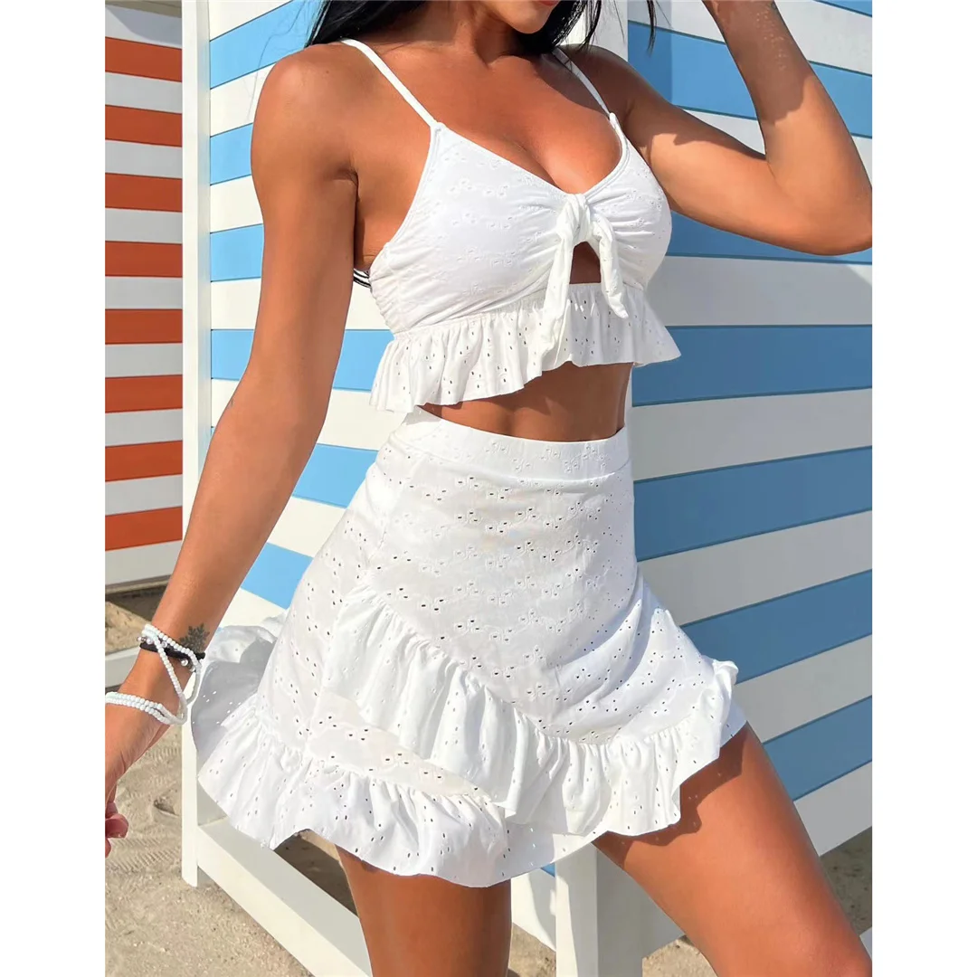 Neuer, verführerischer Bikini mit Rock, Rüschen und Volants, Damen-Badebekleidung, dreiteiliges Bikini-Set, Badeanzug, Badebekleidung, Modell V4625. – Detail 13