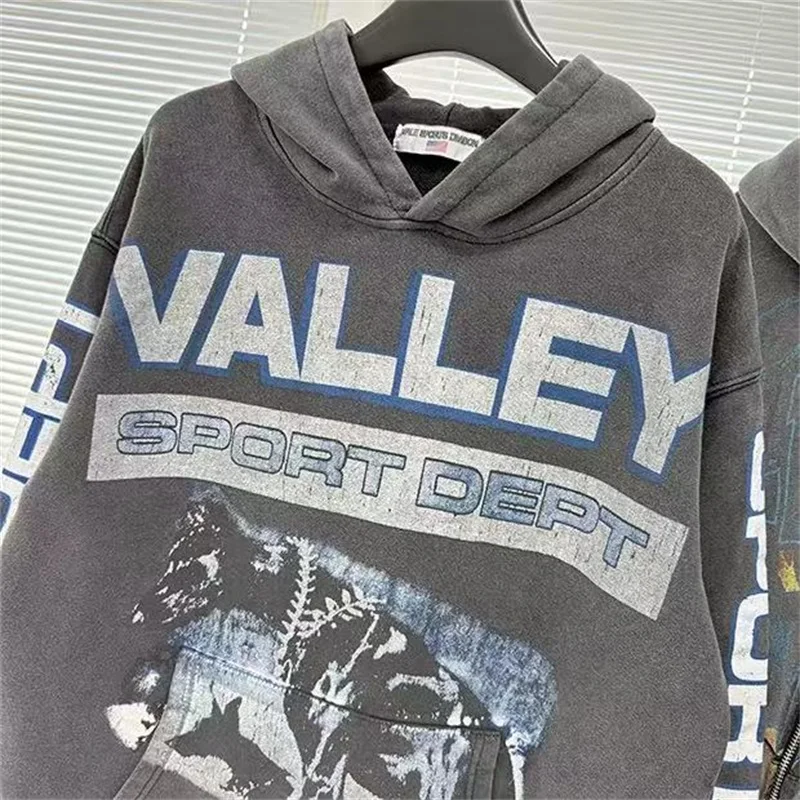سترة سوداء بغطاء للرأس بسحاب من VALLEY، سترة هيب هوب أمريكية من القطن الخالص بطباعة صيد كبيرة الحجم