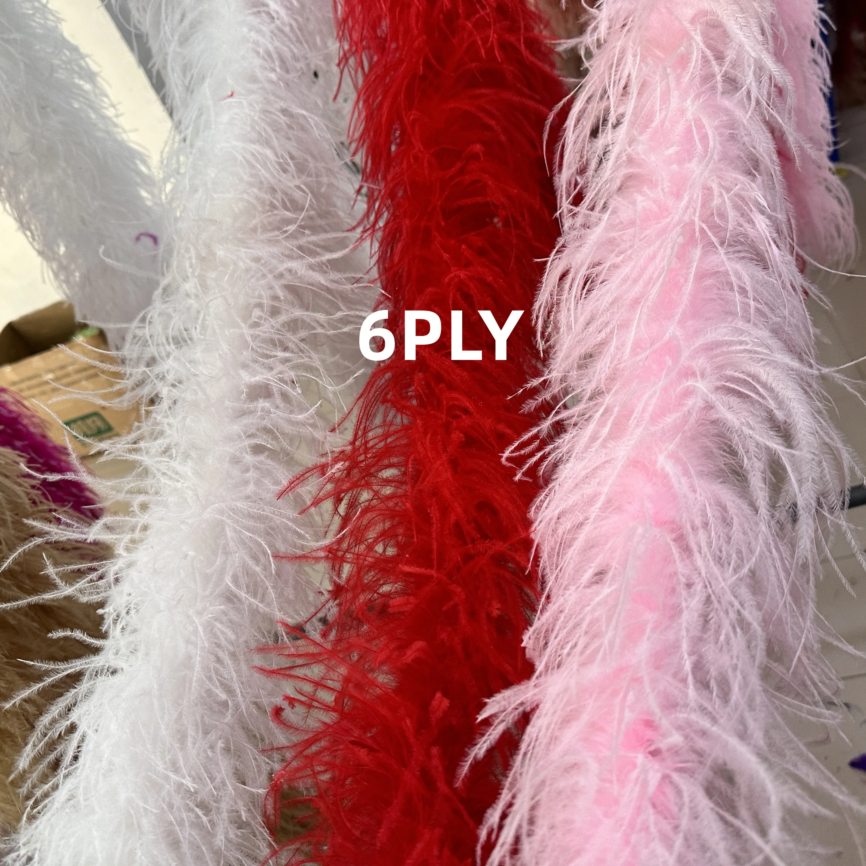 

1/2Meter White Ostrich Feathers Boa 2 4 6PLY Thick Ostrich Boa Fluffy Feather Trim for Clothig Wedding Dress Decor Plumas Shawl