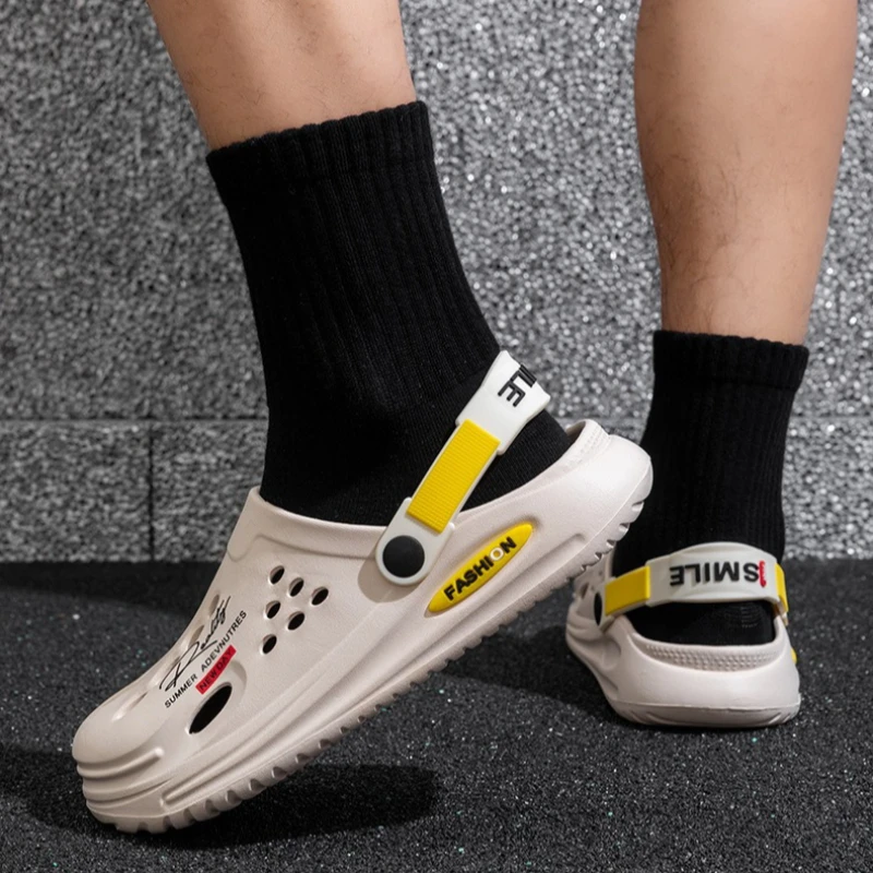 Summer Clogs Sandals Men Clogs EVA Slippers Soft Sole Breathable Beach Slippers Men Home Slippers Outdoor Antiskid Slippers view 6