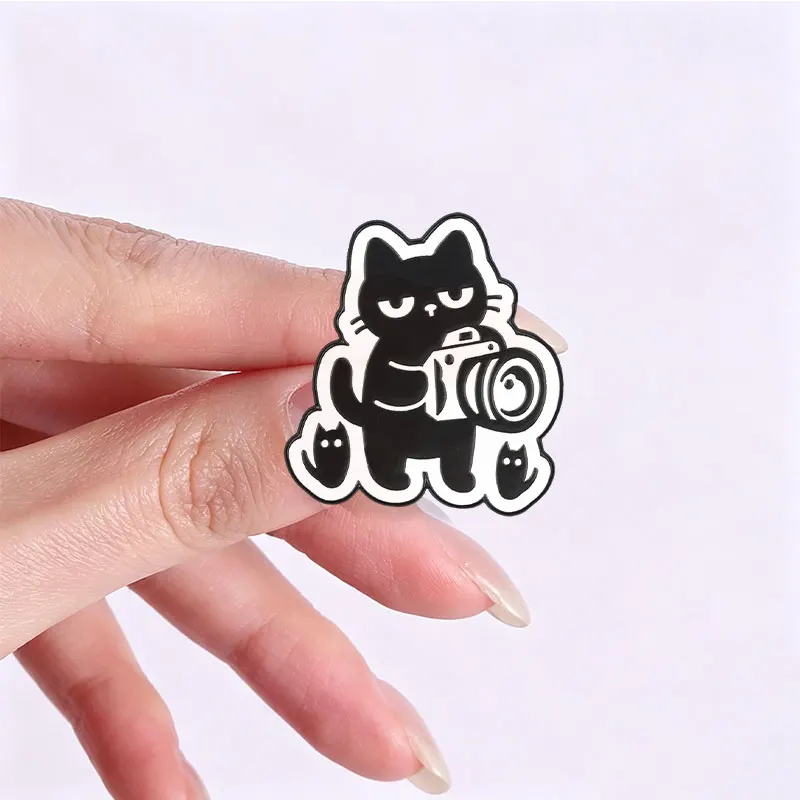 Niedliches schwarzes Katzen-Meme-Emaille-Pin-Set „Use It“ – Gehirn, Gitarre, Kamera, Katzen-Broschen, coole Tier-Anstecknadeln, Schmuckgeschenk für Freunde – Detail 8
