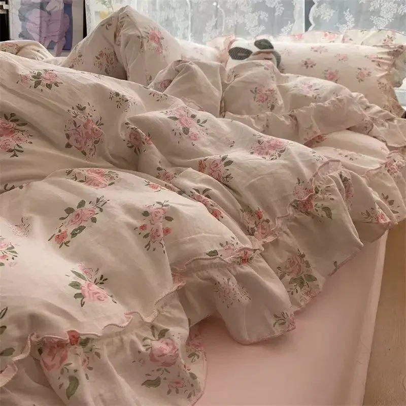 Korean Style Princess Floral Bedding Sets Vintage French Pastoral Flowers Lace Ruffles Girls Duvet Cover Set Pillowcase