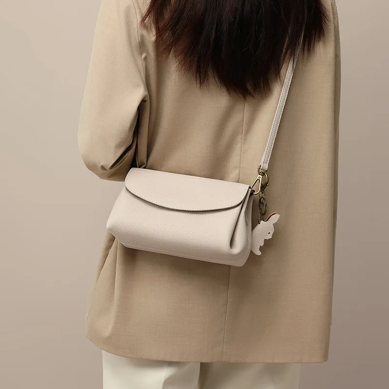 

New Women's Crossbody Bag Genuine Leather Underarm Bag Versatile Single oulder High-End Feel Small Bag Faionable Summer