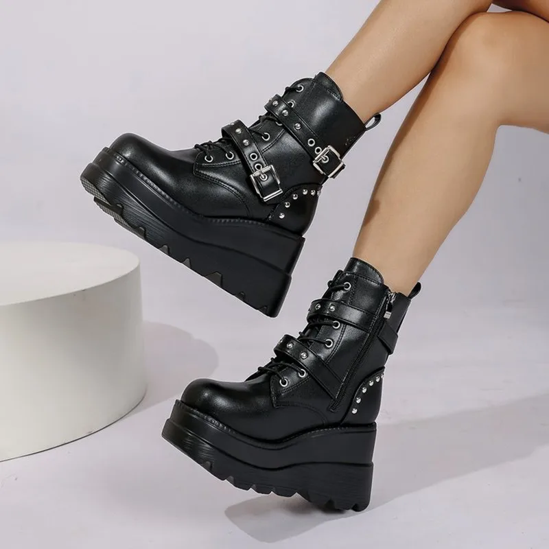 Women Leather Ankle Booties Woman 2026 New Autumn Winter Round Toe Lace Up Shoes Woman Motorcycle Platform Gothic Boots Cosplay view 3