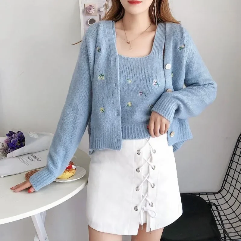 Women's 2023 Autumn and Winter Cardigan Vest Suit Elegant Embroidery Floral V-neck Sweater Long Sleeve Fashion Two-piece Suit
