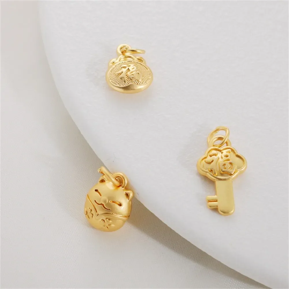 

1 шт., сумка 18 карат, матовая золотая сумка на удачу, ключ, подвеска Lucky Cat, браслет из бисера «сделай сам», антикварные ювелирные изделия, кулон, орнамент, очаровательные аксессуары