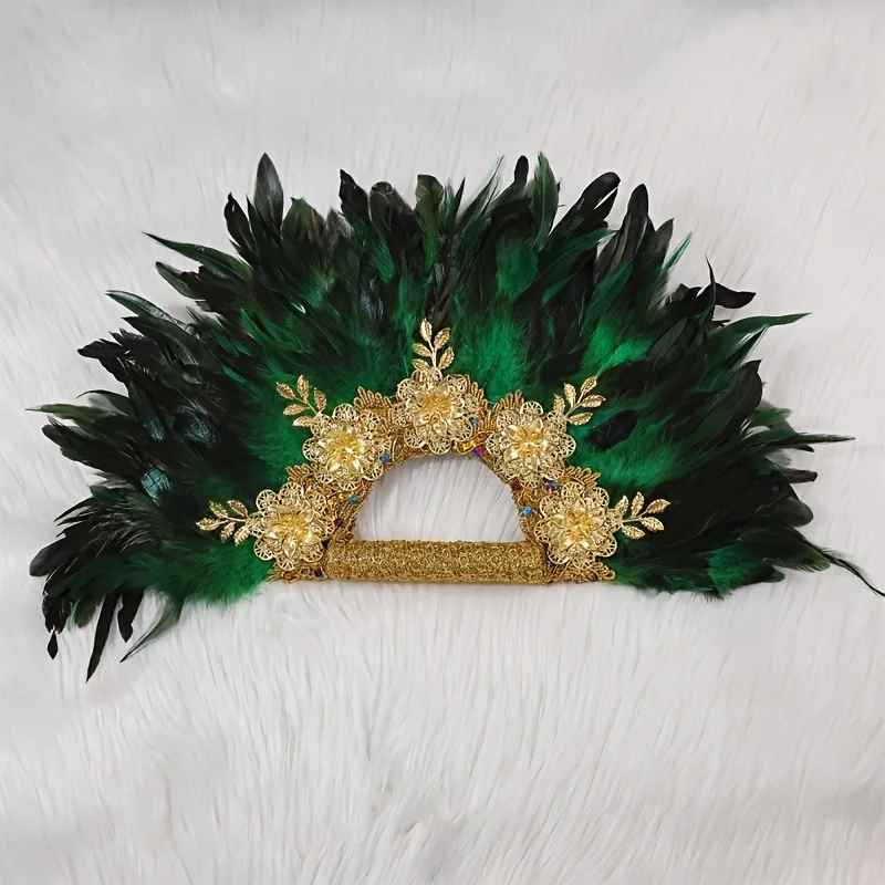 Party-Hochzeitsdekorationen, geeignete Bekleidungsaccessoires und Handfächer zur Dekoration der Hochzeitsfeier