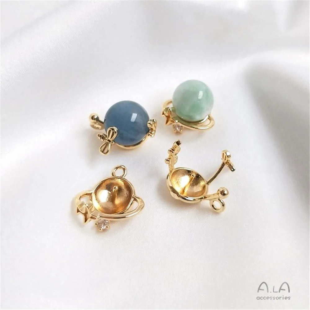 

Guaranteed 14K Real Gold Half-hole Bead Tray Diy Pendant Aircraft Mining Bee Inlaid Bead Pendant Accessories Around The Earth