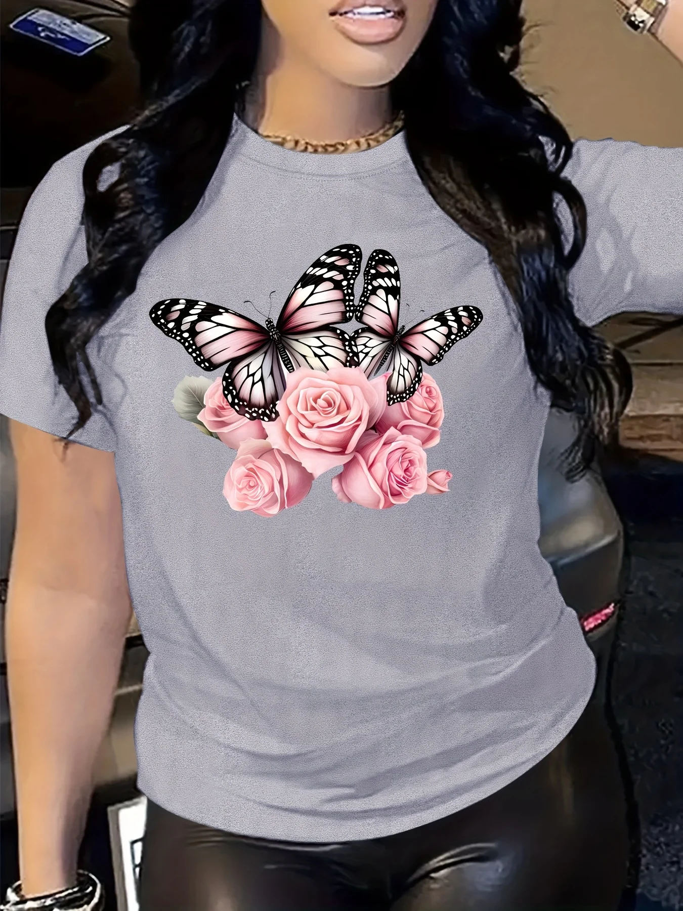 

Breathable Knit Fabric Style for Spring Summer - Regular Length Women'S Butterfly & Roses Print T-Shirt Casual Short Sleeve