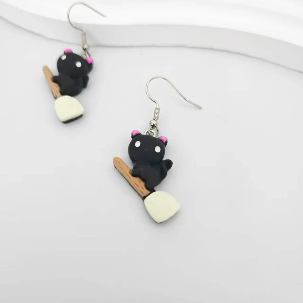 

Fashion Dangle Earrings Black Cat With Besom Drop Earrings Statement Jewelry Halloween Cartoon Resin Pendant Earrings