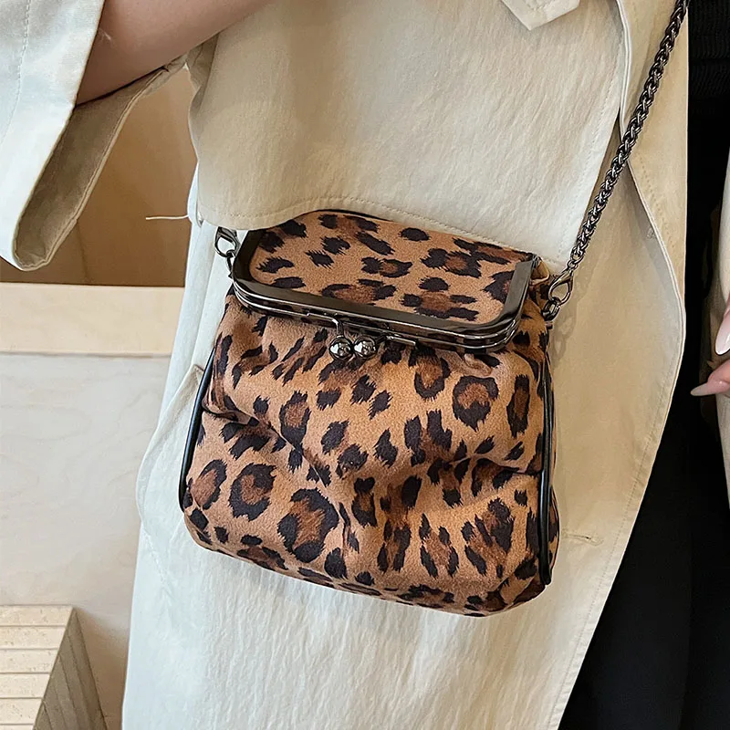 

Retro Leopard Mini Women's Bag Summer New Korean Flap Faux Suede Fashion Commute Crossbody Bags Chain Casual One Shoulder Bag