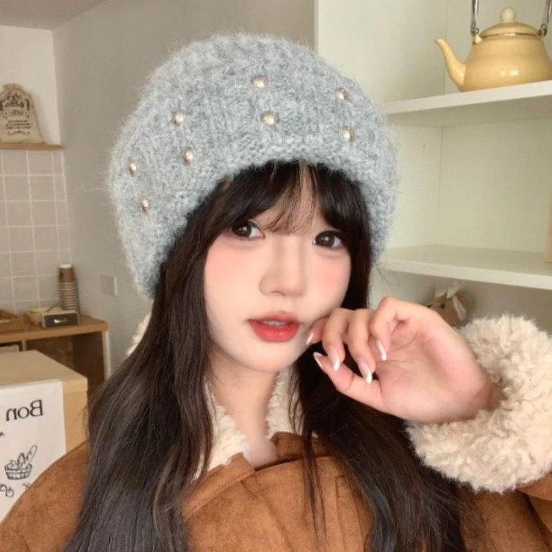 

Вязаные пуловеры в стиле ретро с заклепками в стиле панк для мужчин и женщин, зимние утолщенные теплые универсальные повседневные однотонные шапочки