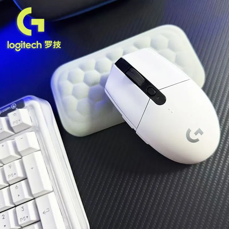 

Logitech G304 СВЕТЛО-СКОРОСТНОЙ: HERO 12000DPI, точное отслеживание + 1 мс, низкая задержка + 250 часов длительного срока службы батареи,