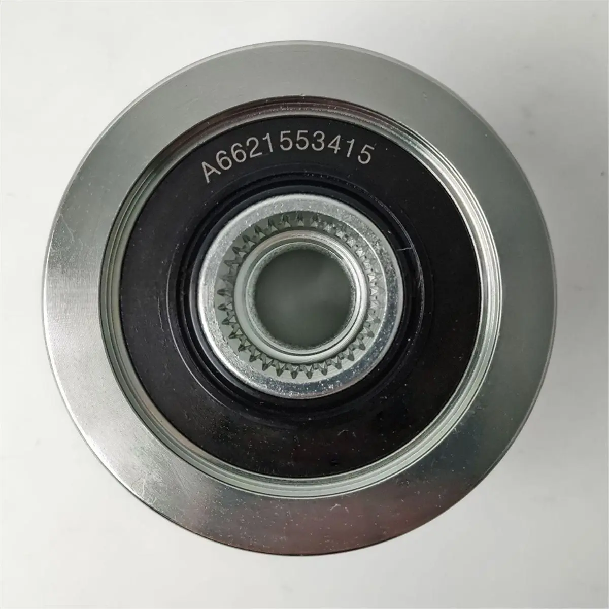 ABQE Overrunning Alternator Freewheel Clutch Pulley for Korando 2.0 6621553415 F-563788 535024910 F563788