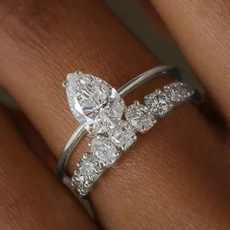 Huitan Opulent Attractive Rings Set with Bright Cubic Zircon Female Exquisite Trendy Accessories for Women Modern Party Jewelry