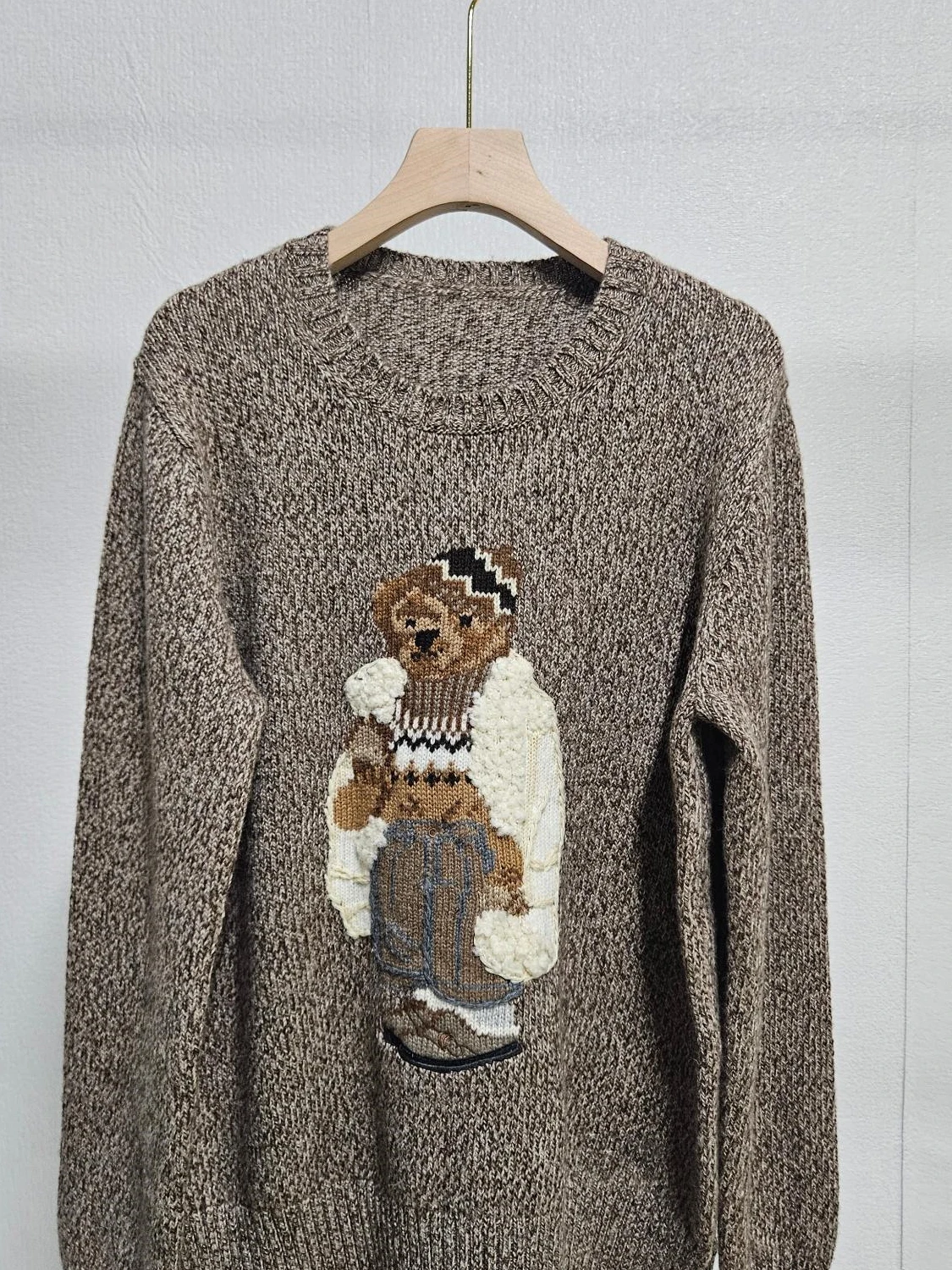 2025 Fall/Winter New Arrival – Women's Heavy-Detail Wool & Cashmere Crewneck Collegiate Sweater, Youthful Style #1